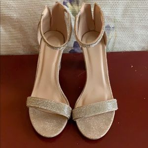 Brand new Tod Moda dress heels